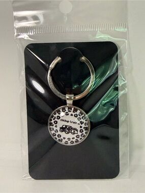 Chickup Truck logo keychain with leopard print border 🩵🛻🐥🩵